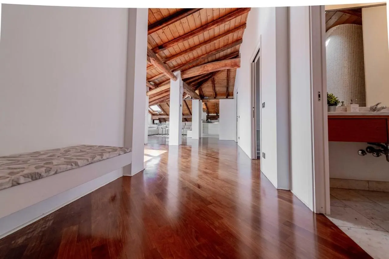 Apartmán Realkasa Attico Indipendenza Boloňa